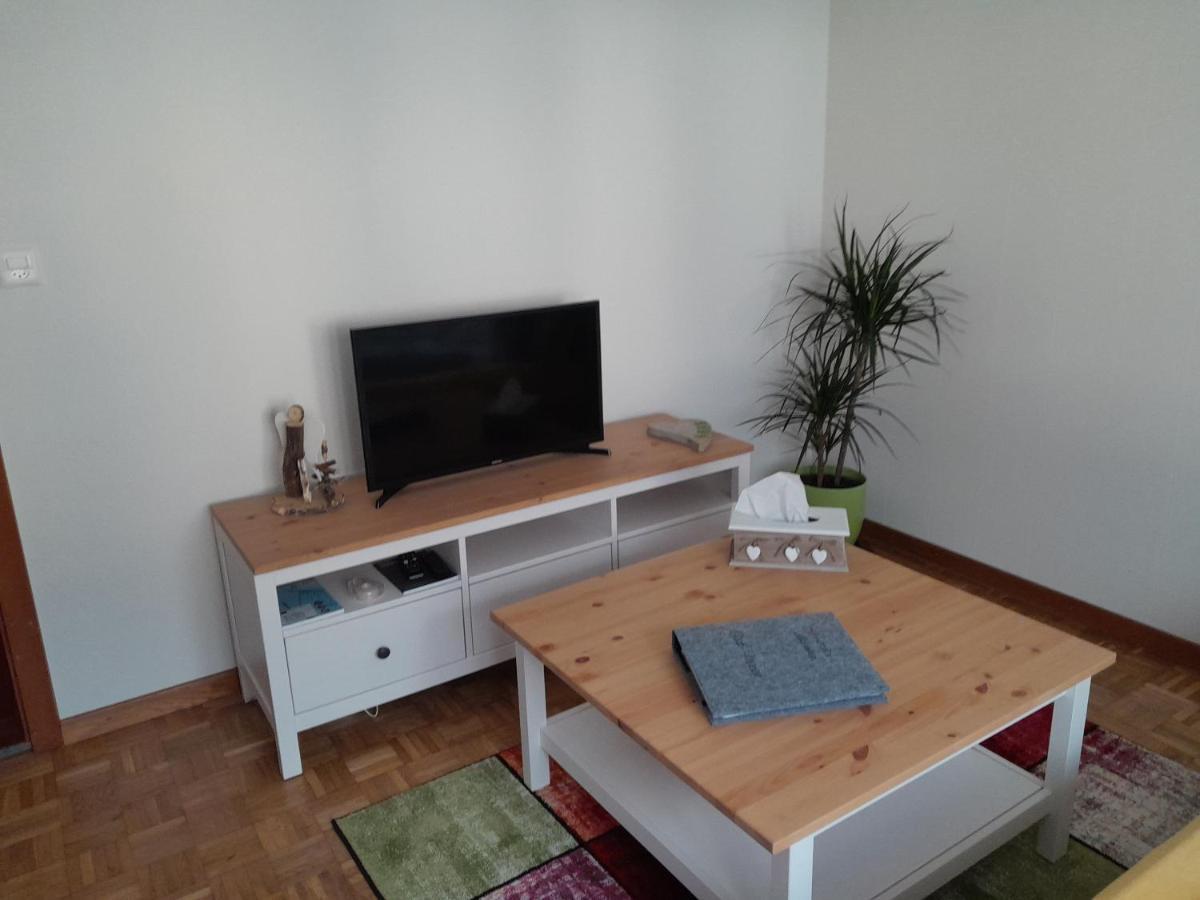 2 1/2 Zimmer Ferienwohnung Meiringen Extérieur photo