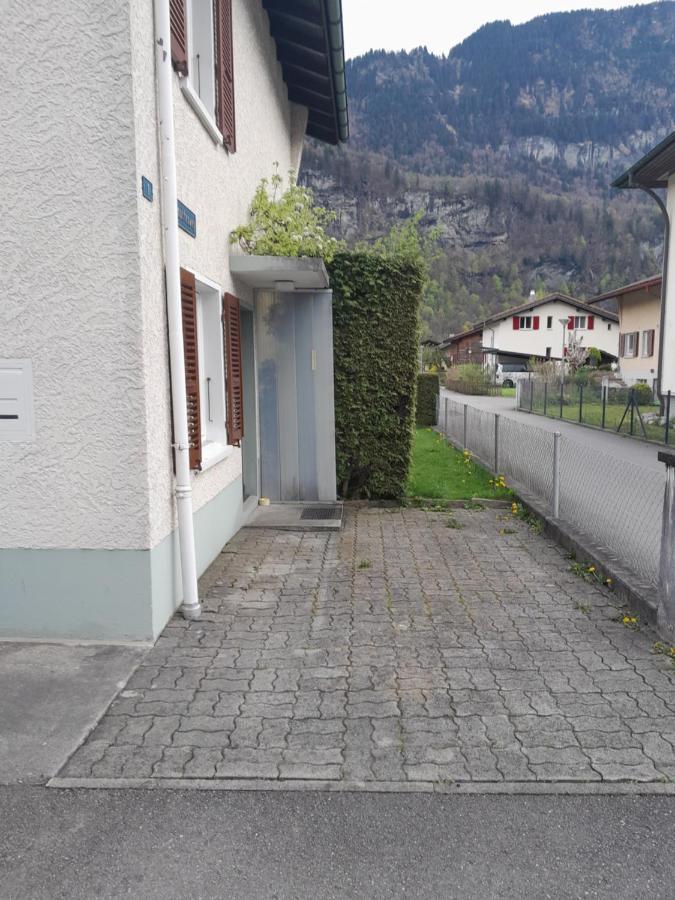2 1/2 Zimmer Ferienwohnung Meiringen Extérieur photo